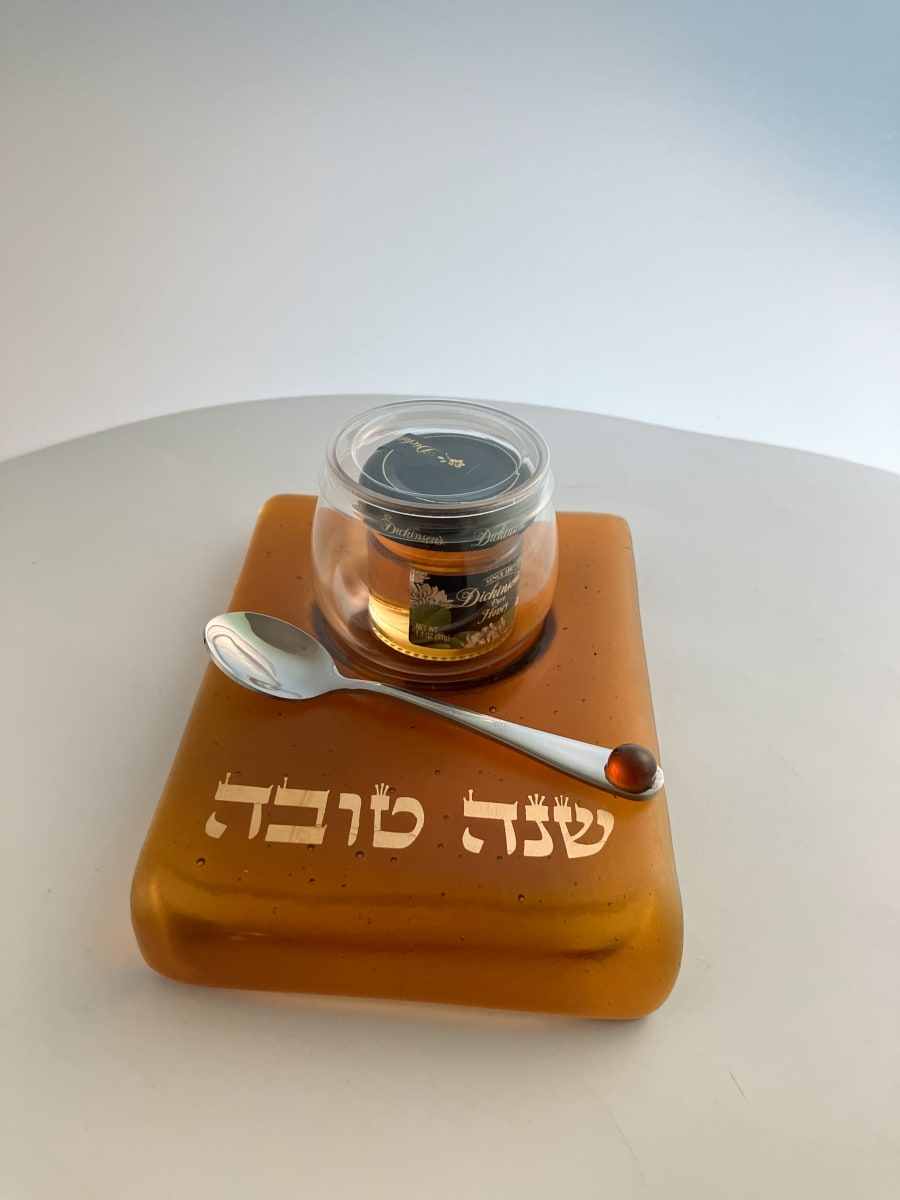 Honey Dish #32 by Shayna Heller