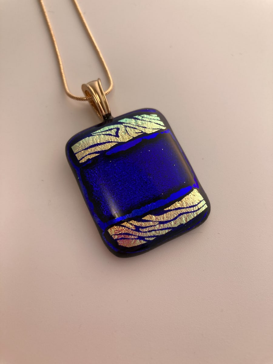 Fused glass pendant #177 