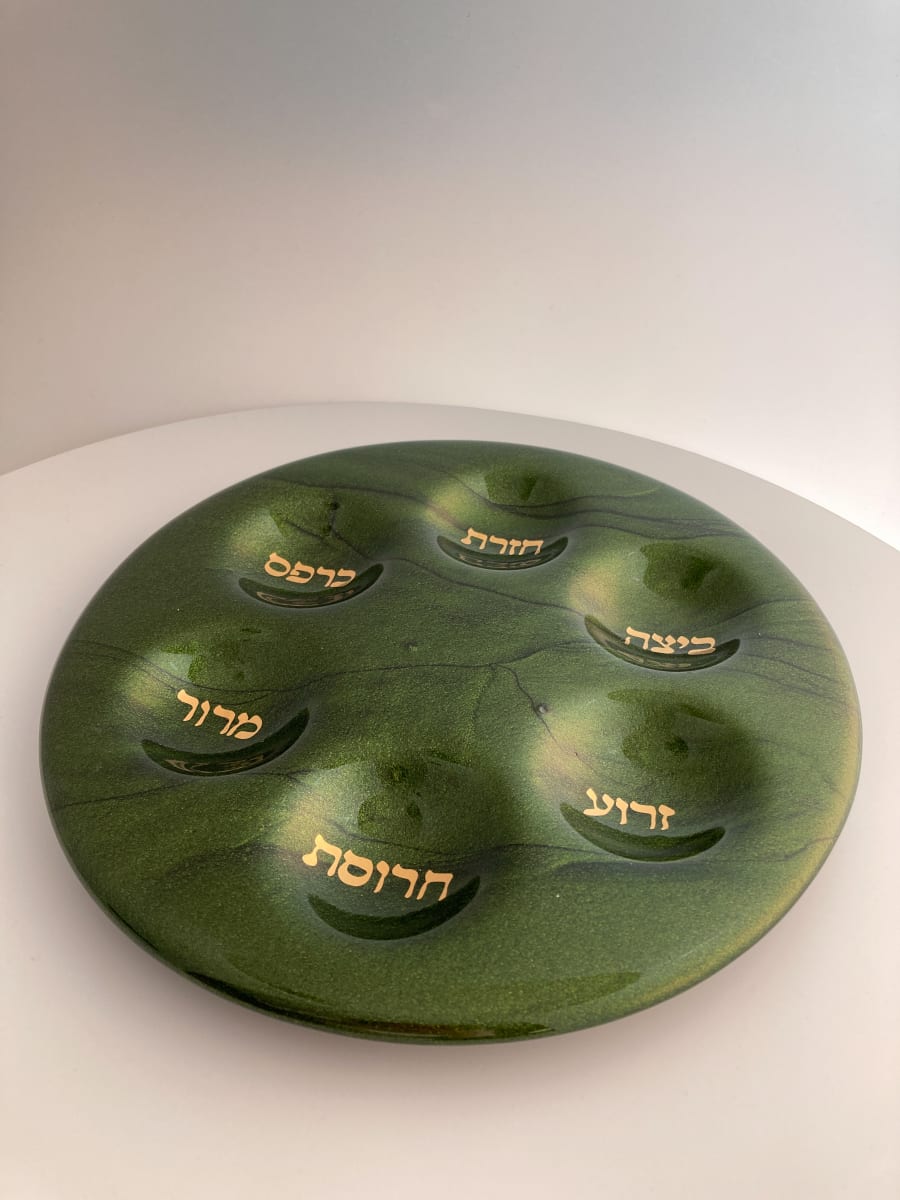 Seder Plate - Aventurine Green by Shayna Heller 