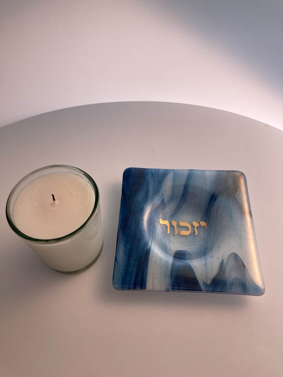 Memorial plate candle holder. #19 by Shayna Heller, Image 1.