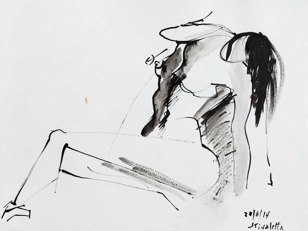Ester apoyada sobre una mano by Stivaletta, Mabel Rosario 