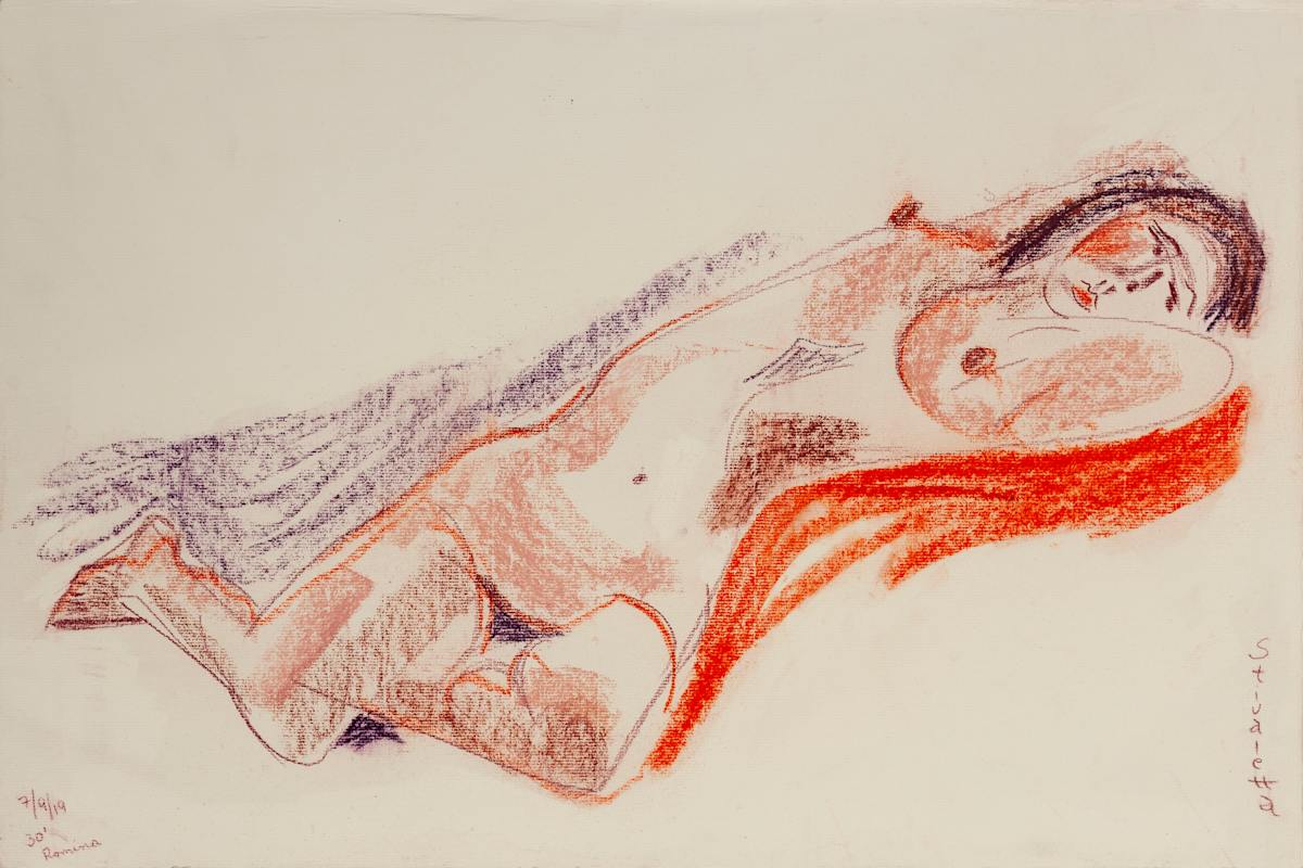 Modelo en rojos by Stivaletta, Mabel Rosario, Image 2.