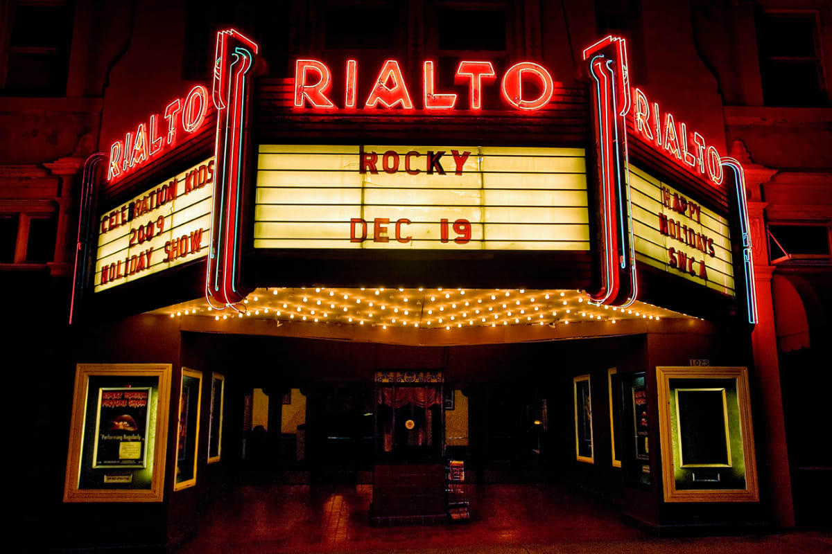 Rialto Theatre by Mark Peacock 