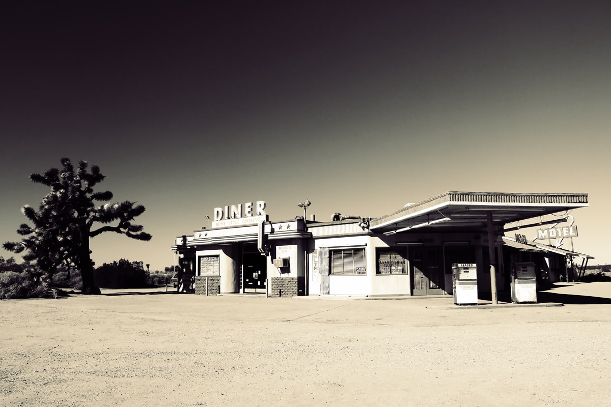 Desert Diner by Mark Peacock  Image: Photograph