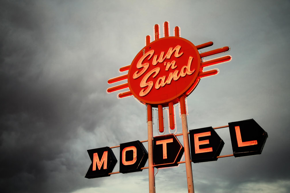 Sun n Sand Motel 