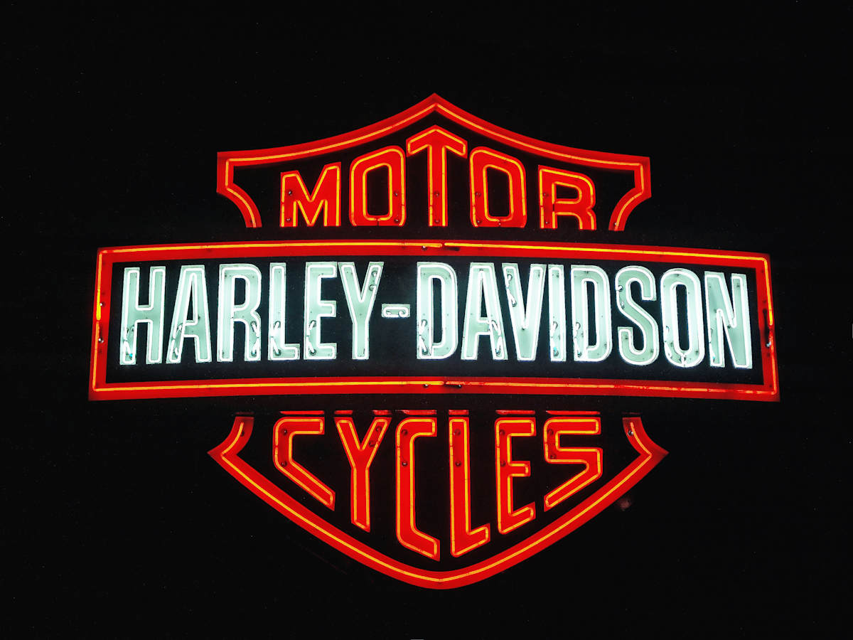 Harley-Davidson by Mark Peacock, Image 2.