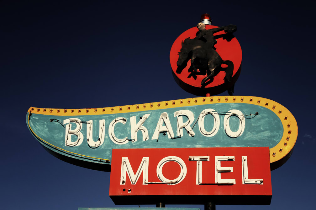 Buckaroo Motel 