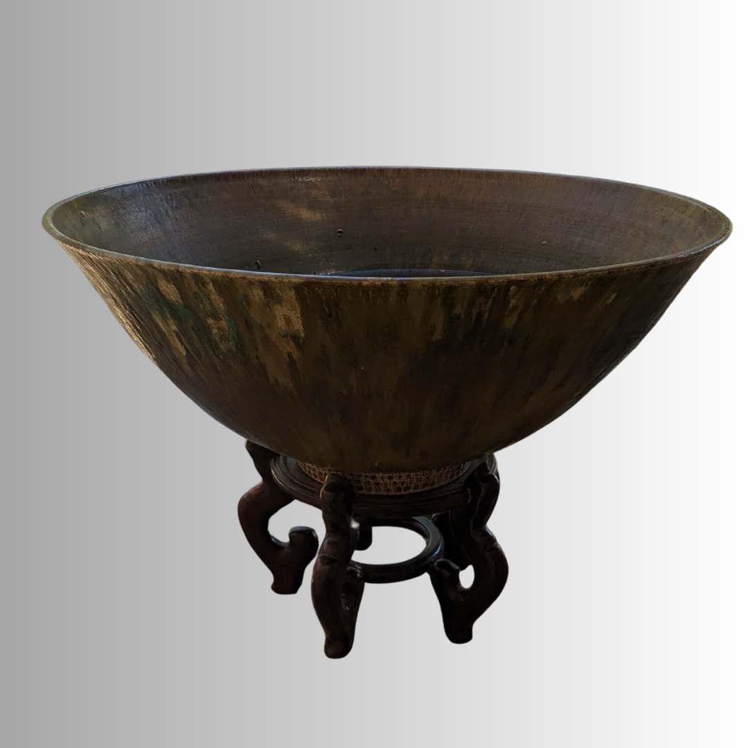 Large ceramic ikebana vase 
