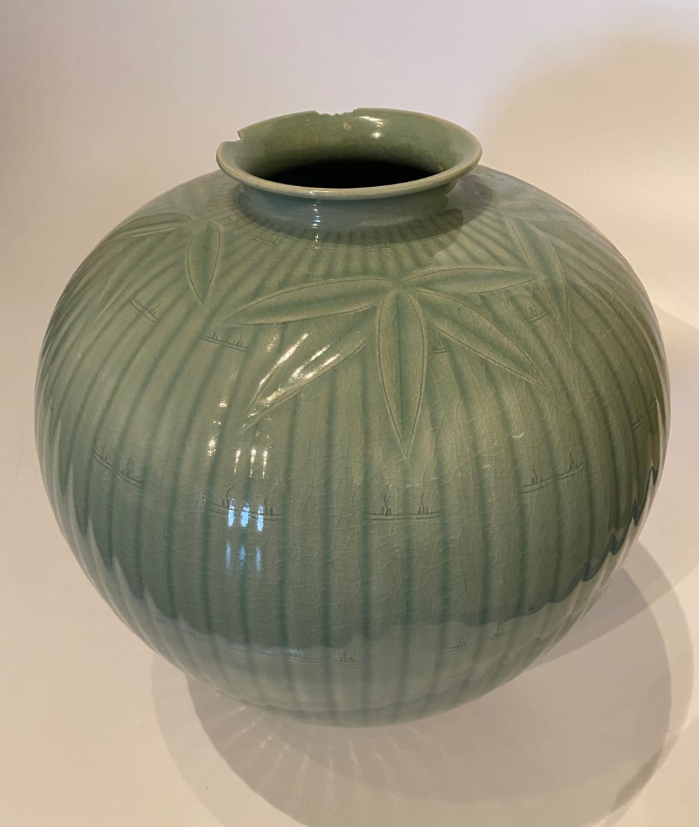 Large celadon ikebana vase 