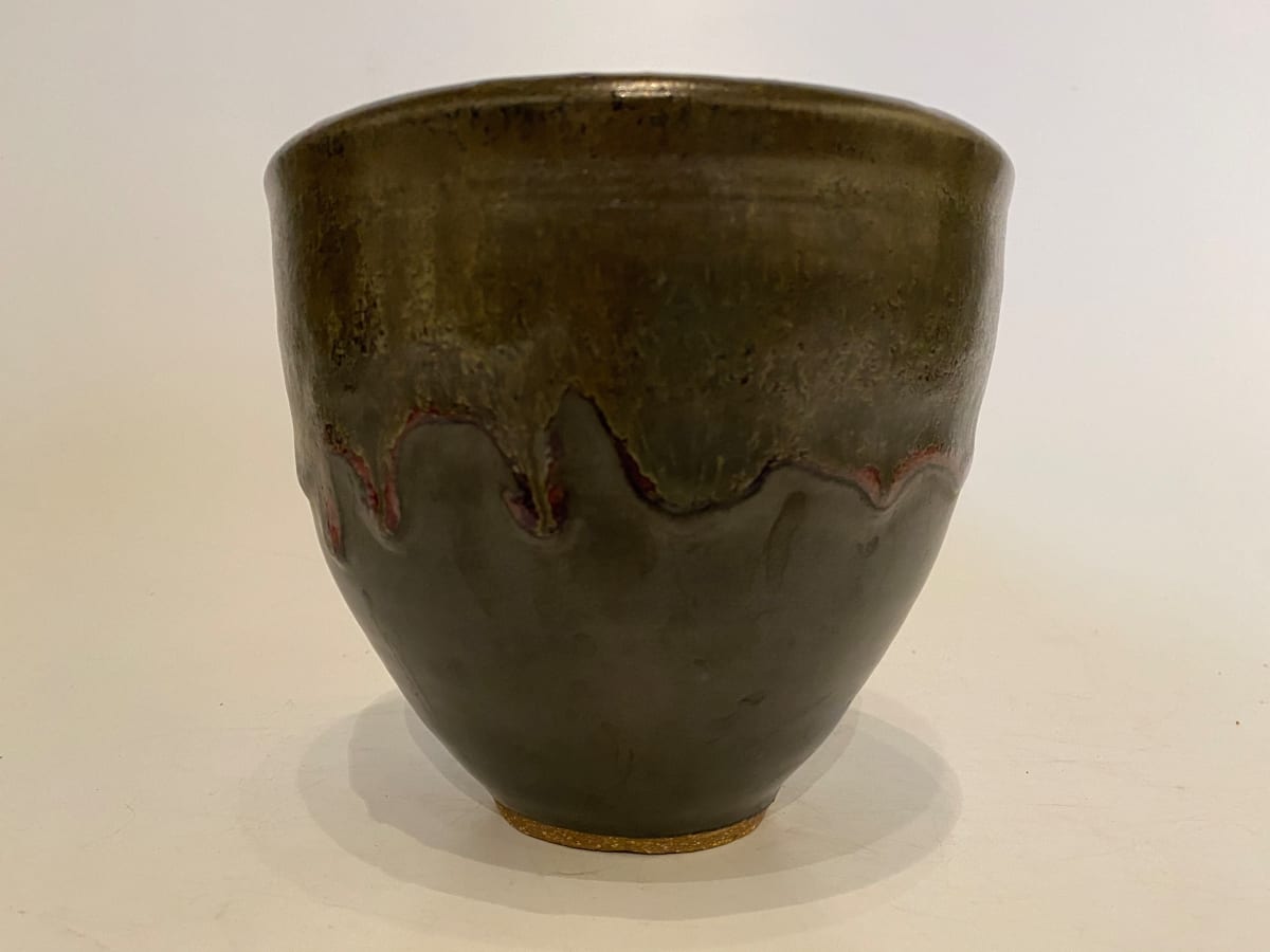 Black ceramic ikebana vase 