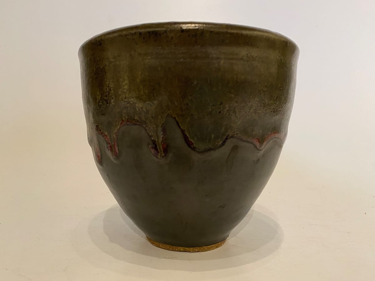 Black and red ceramic ikebana vase 