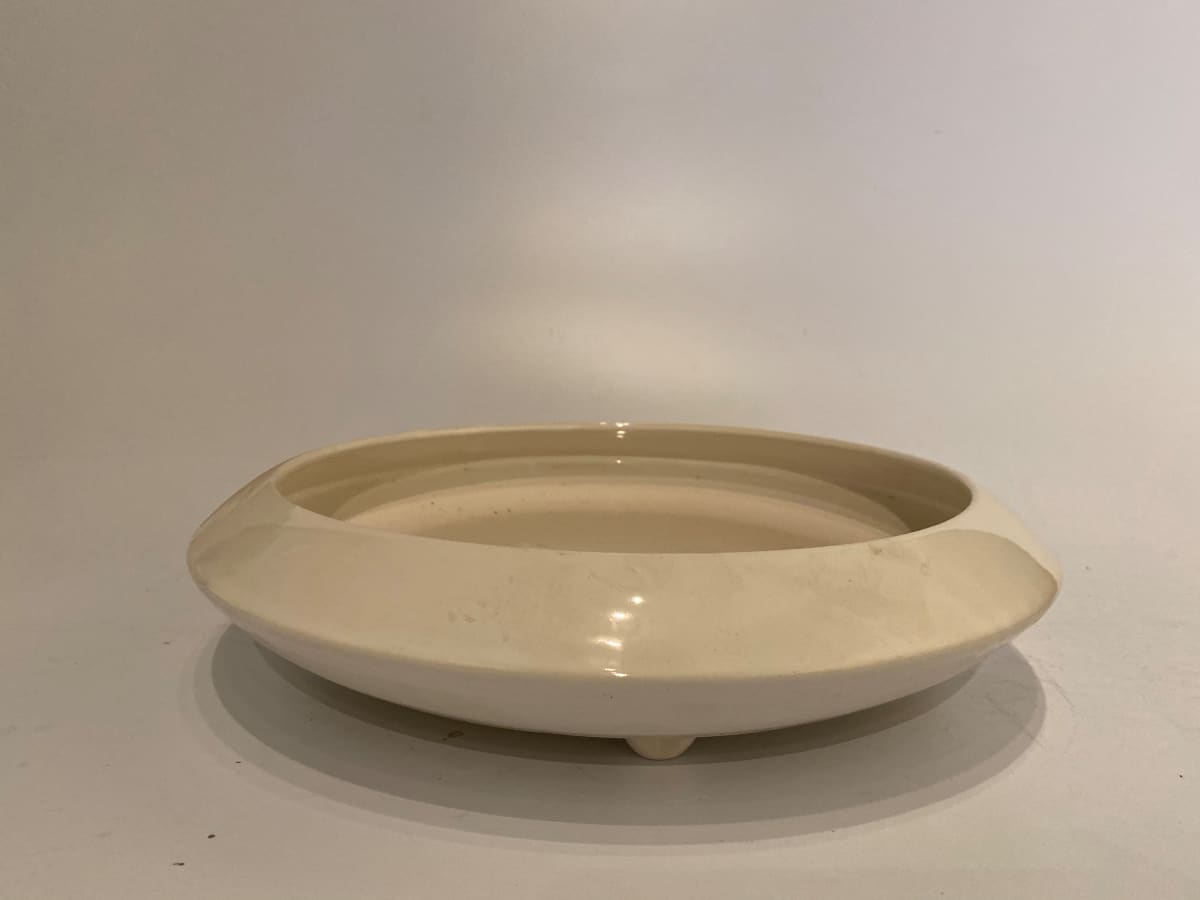 Shallow white ikebana vase 