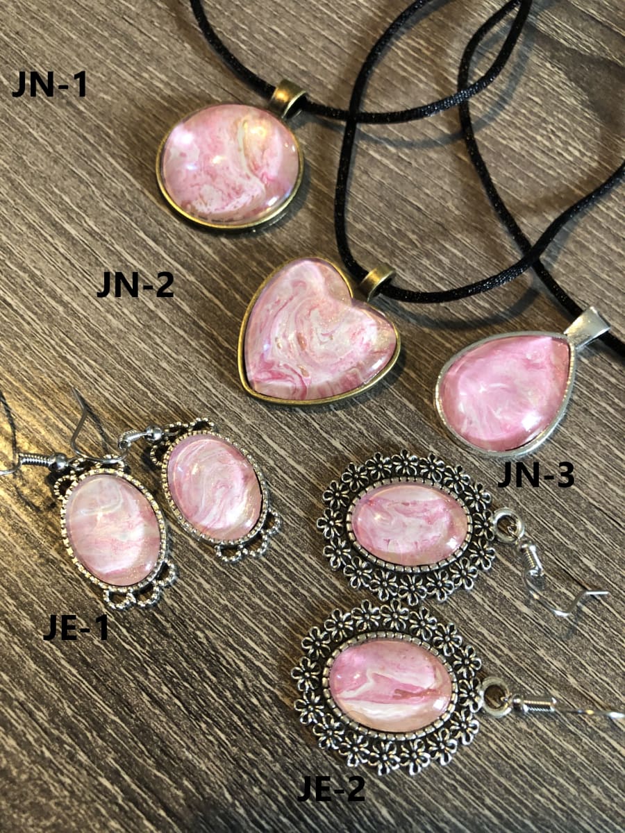 JUPITER JEWELRY:  PINK 