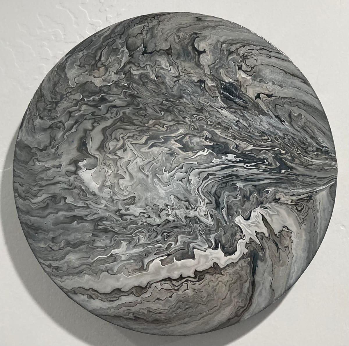 That's No Moon, Image 1.