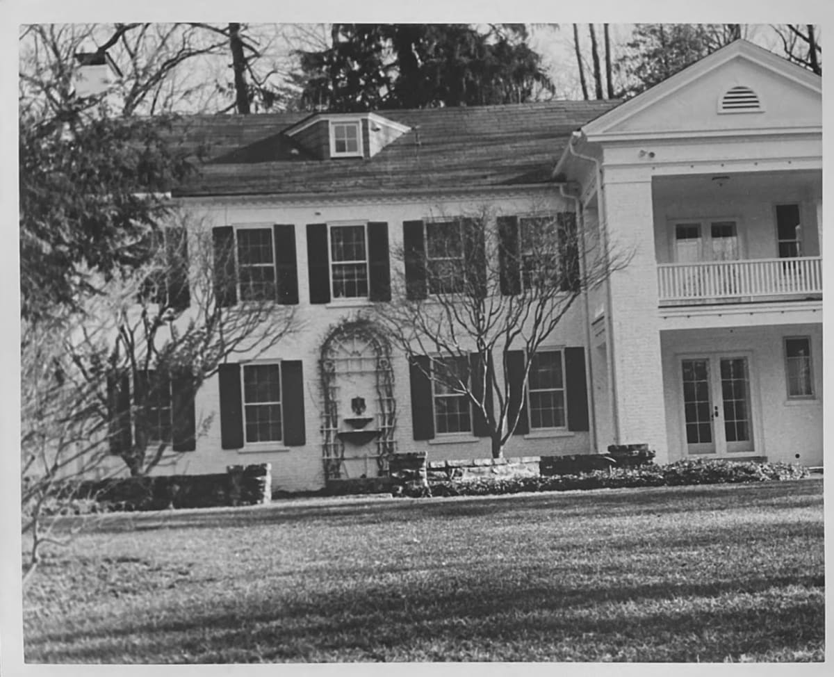 Home 2, Image 1.