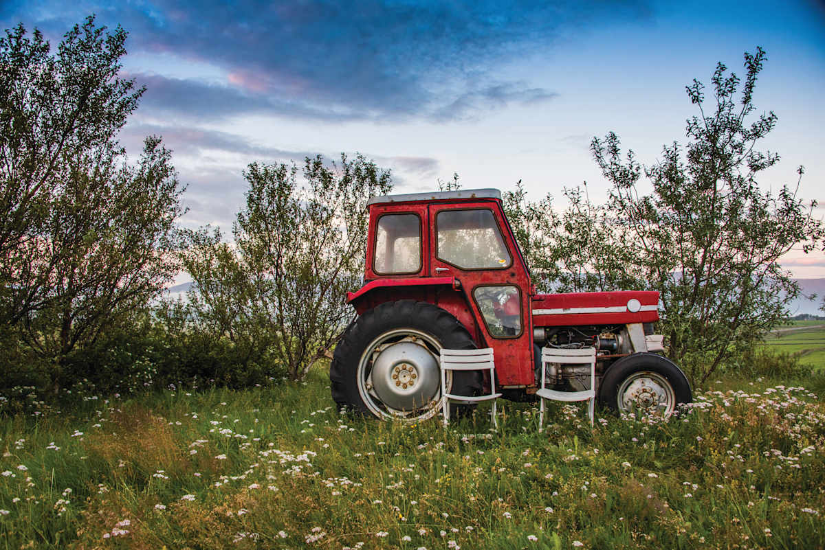 Red Tractor - Iceland, Image 1.