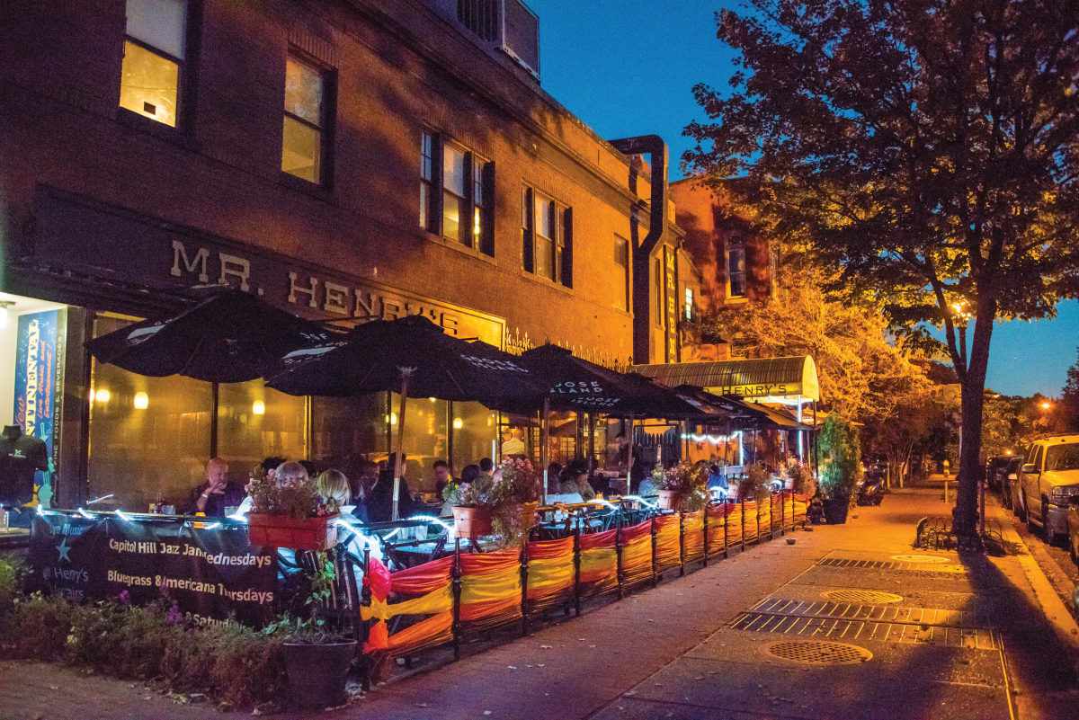 Dinner at Mr. Henry's - Capitol Hill, Washington DC by Jenny Nordstrom 