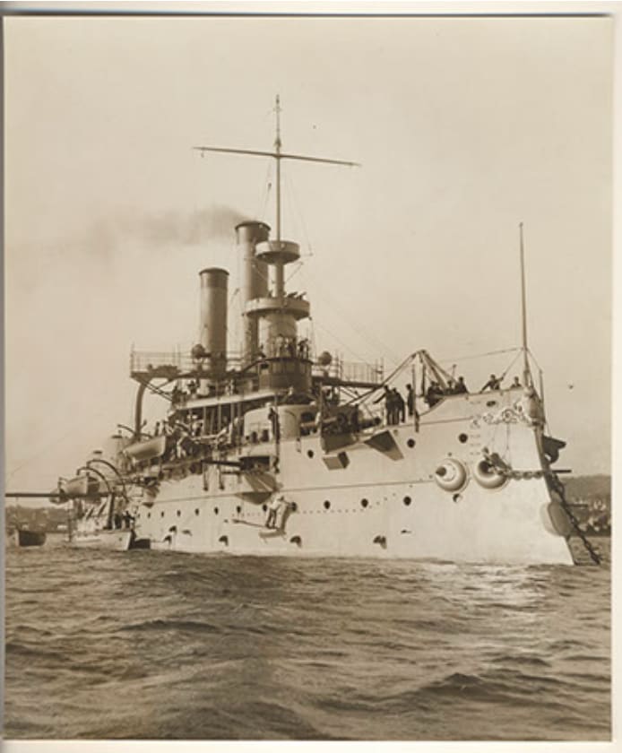 War USS Iowa 