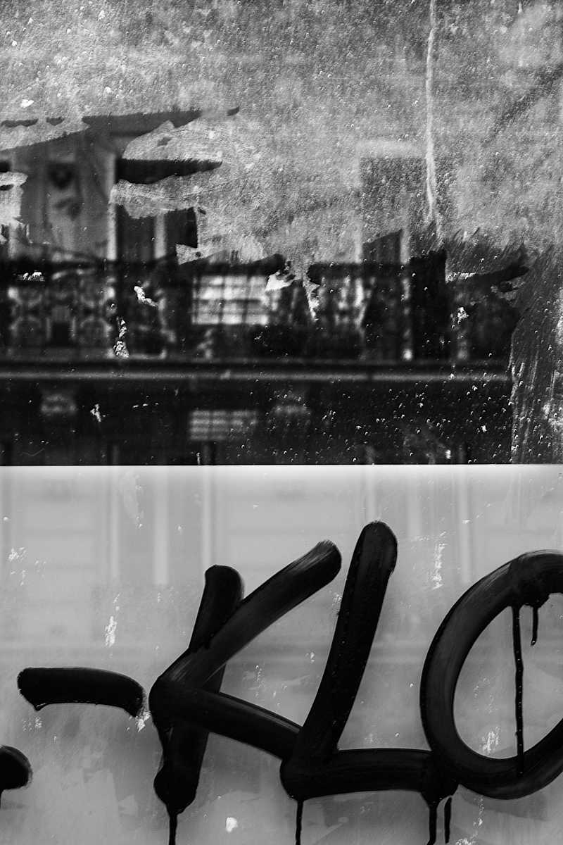 Gry Shadow 8 by Michael Benari, Image 1.