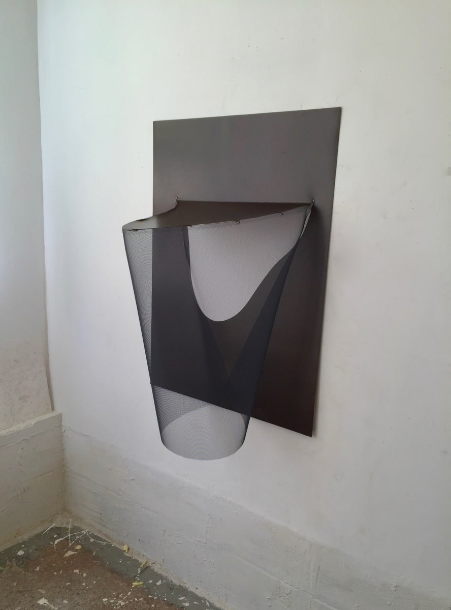 The space behind the paper (brown), Image 3.