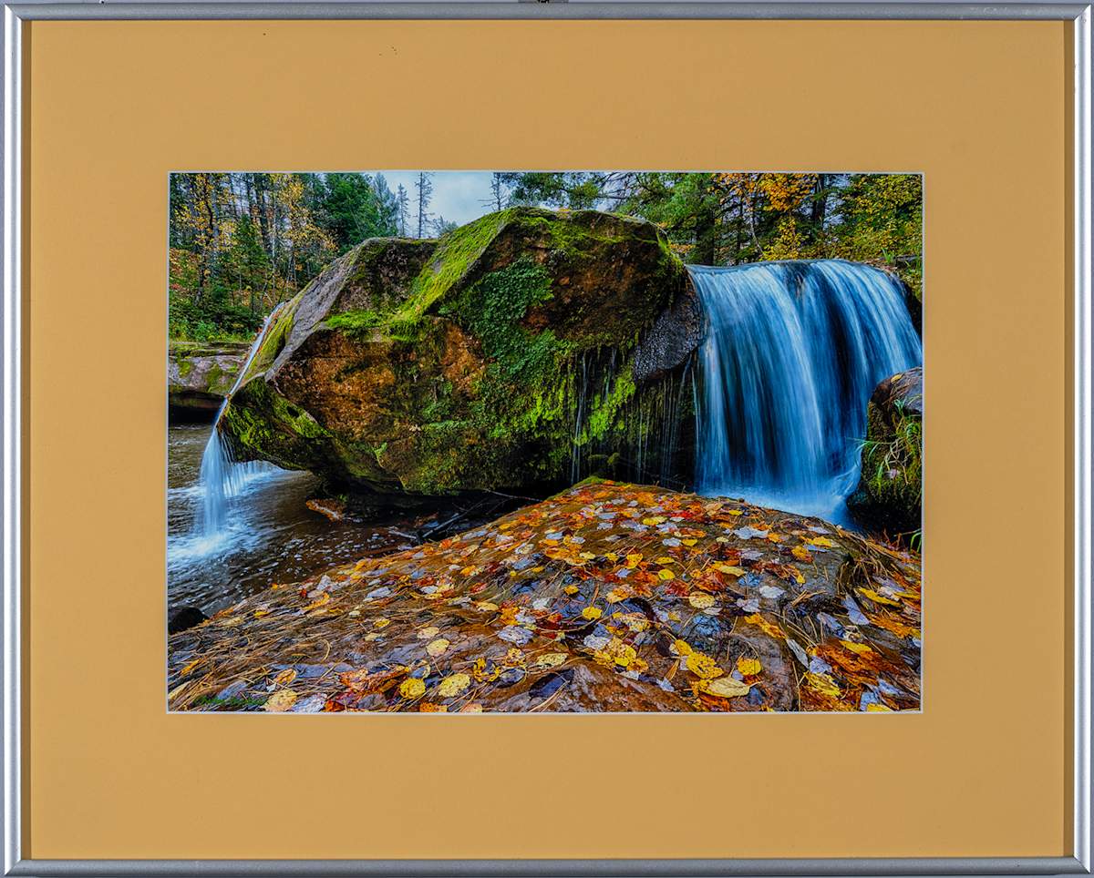 Kun-de-Kun Falls by Charles Bonham 