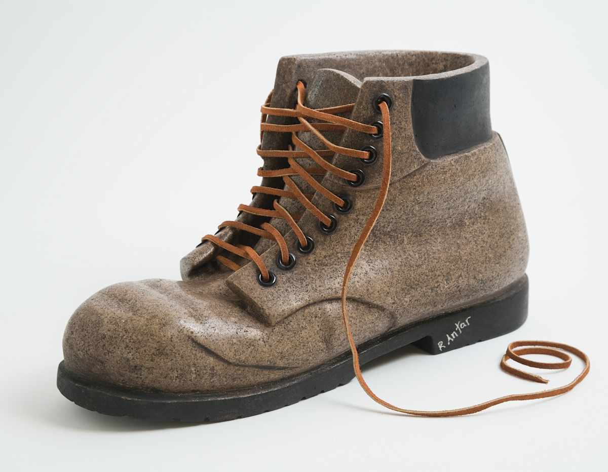 brown work boot by Robin Antar, Image 1.