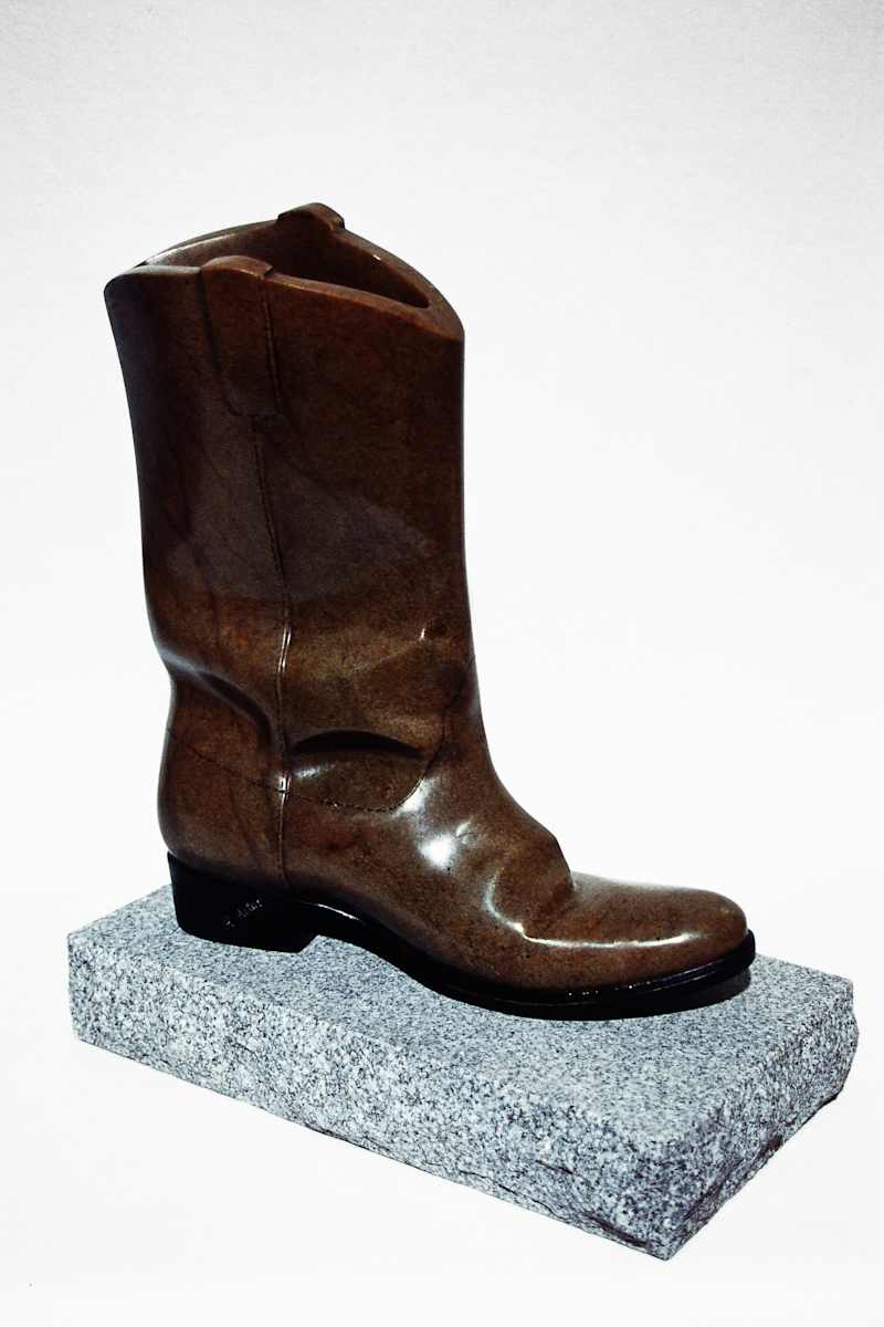 riding boot reproduction / brown- 27/200 by Robin Antar, Image 1.