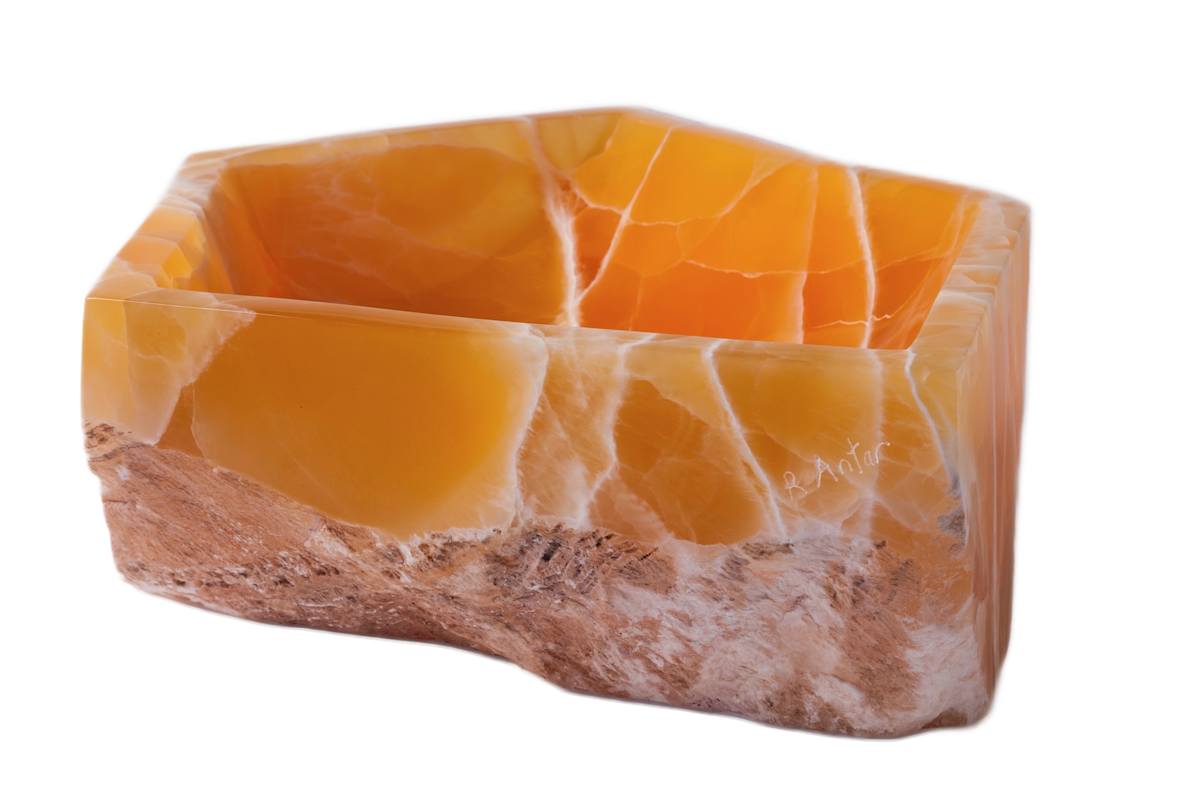 Calcite Centerpiece by Robin Antar, Image 1.