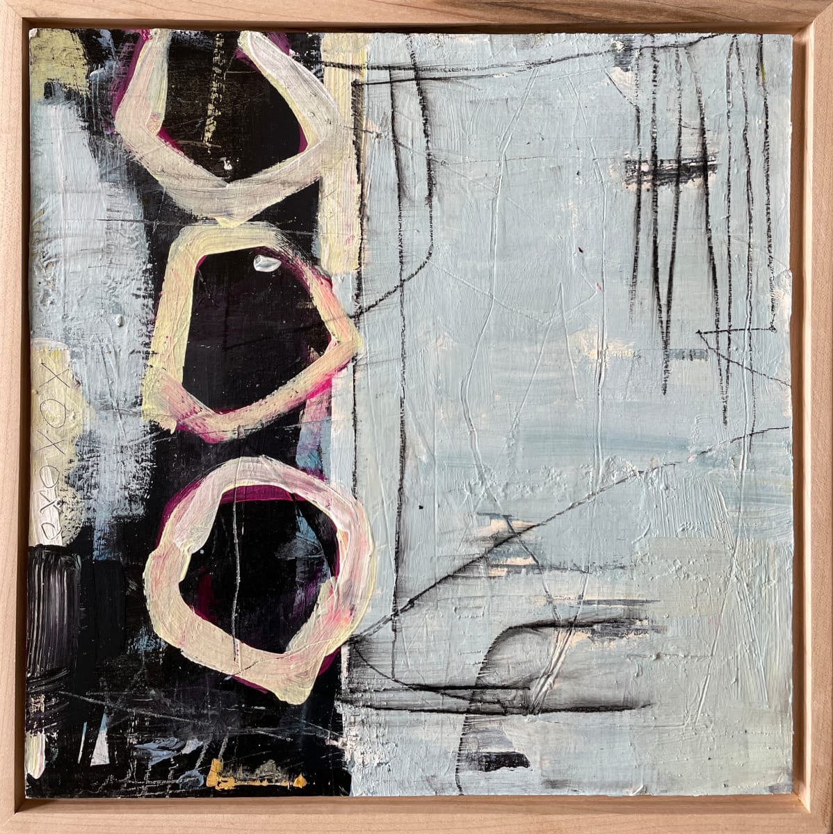 S2233 by Miriam Traher  Image: Have fun creating your own SQUARE FOOT gallery wall. All pieces are 12 "x12", excluding the frame and can be mixed and mingled to create your unique expression in your home. A grouped exhibition creates a visual architectural, sculptural work that is dynamic and fluid as your tastes change. The size remains the same, and the frame remains the same, allowing you to start your collection. Build on it, rearrange and express your unique taste and style. They need to spice up a space, change the pieces, mix their order, buy a new one, and create a new wall of awesomeness. Created on birch rigid wood board and set in a 1.5" beautiful maple frame, Check back often for new and exciting additions. You can see the rest of the collection on my website.