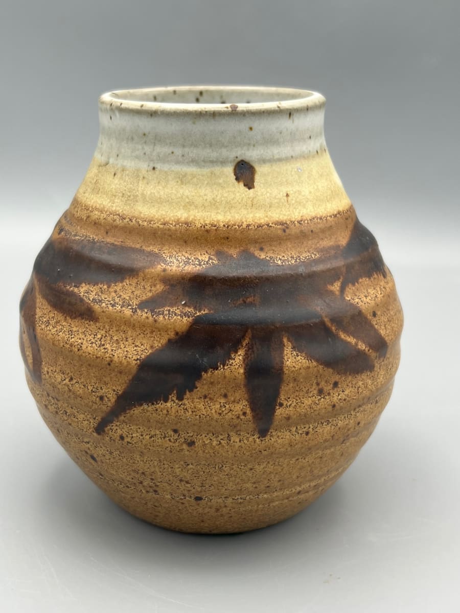 Mid-Century Modern Style Round Vase by Unknown Greene 