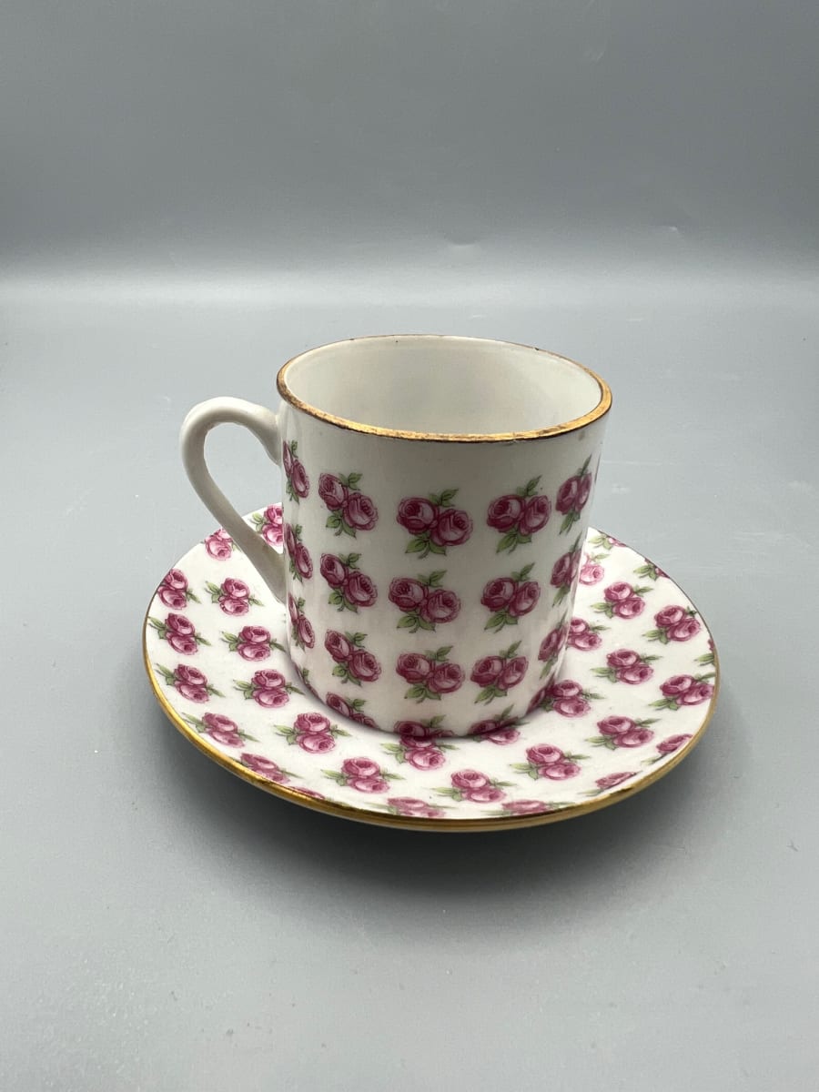 Tea Cup & Saucer 1 by Jonathan Kaplan  Image: https://www.artworkarchive.com/pieces/tea-cup-saucer-1/edit#