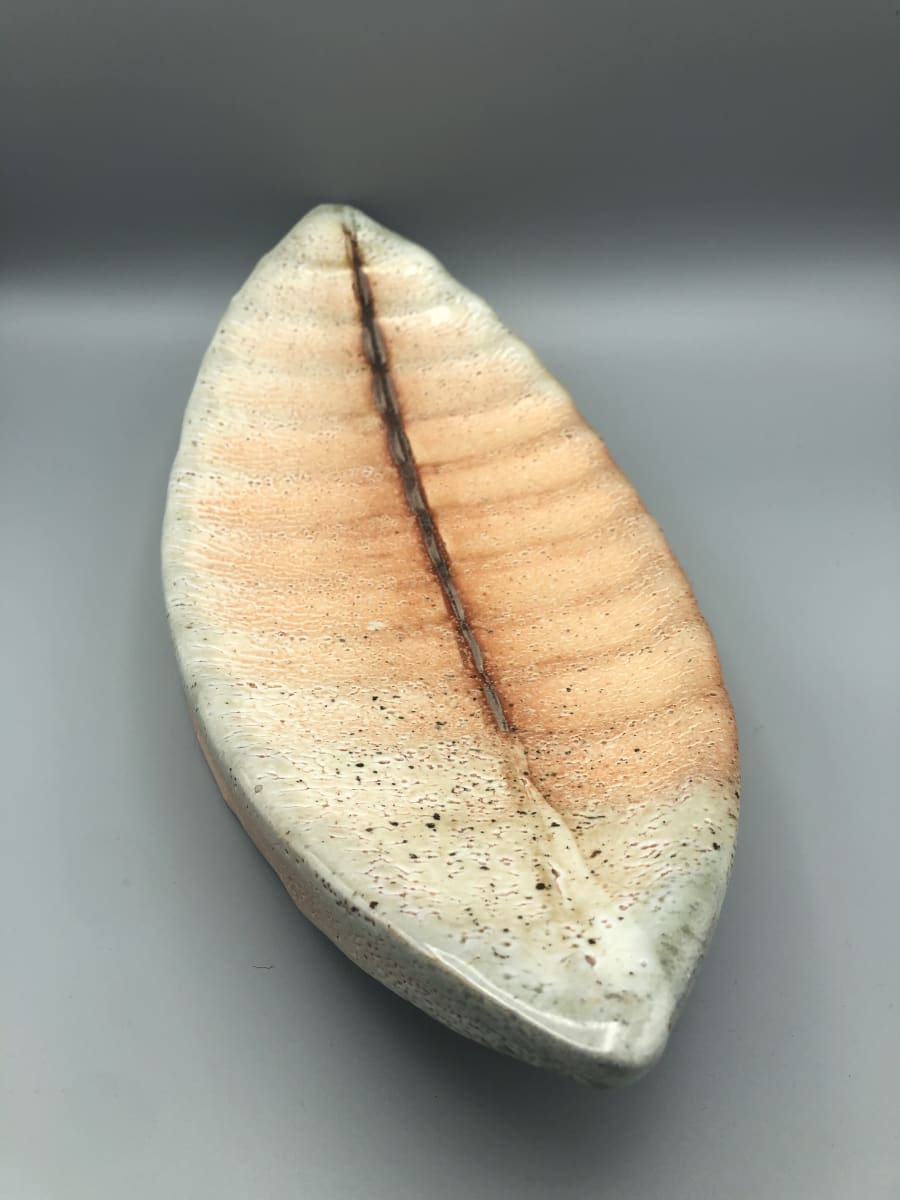 Hollow Boat Form (Ribbed Leaf-Shaped Slab with Stripe) by Nancy Green 