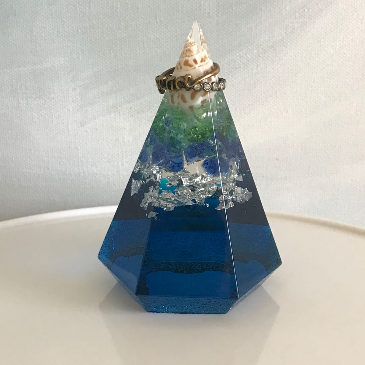 Ringholder Large by Colorvine by Kelsey 