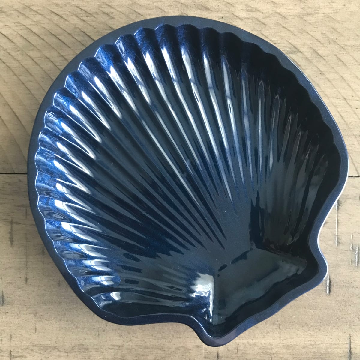 Large Scallop Shell Tray - Midnight Blue by Colorvine by Kelsey 