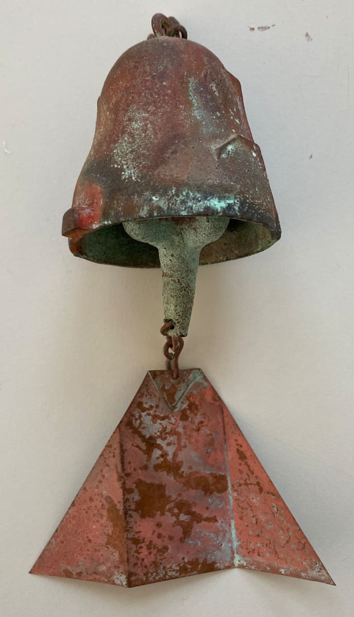 bell by Paolo Soleri 