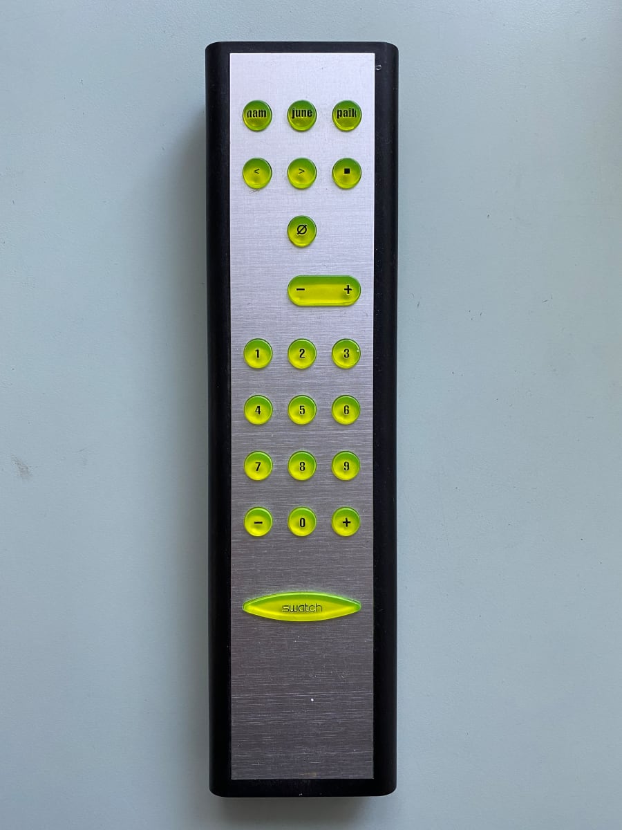 ZapPing [Swatch Art Special] by Nam June Paik, Image 3.