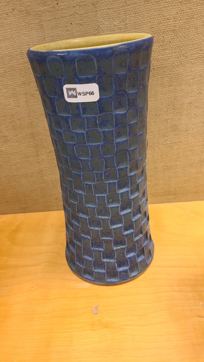 (66) Vase with Checker Board by Wei Sun 