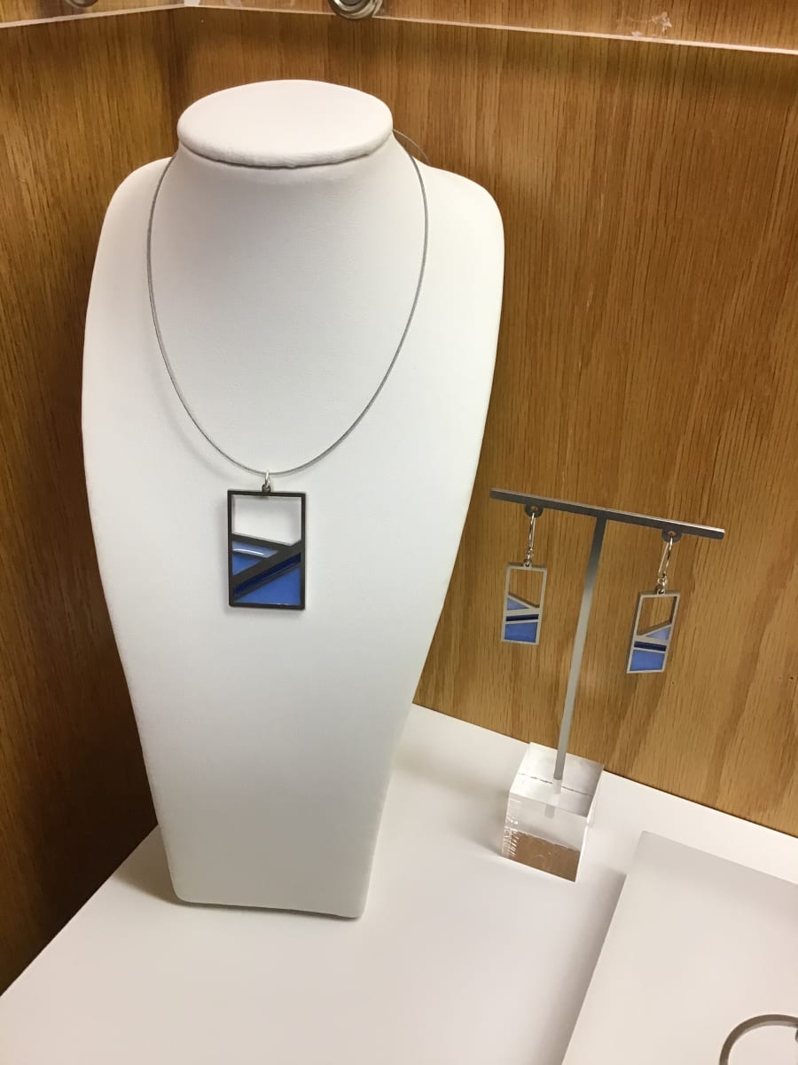 Duke Eye Center Concourse Case by Kathleen Dautel 