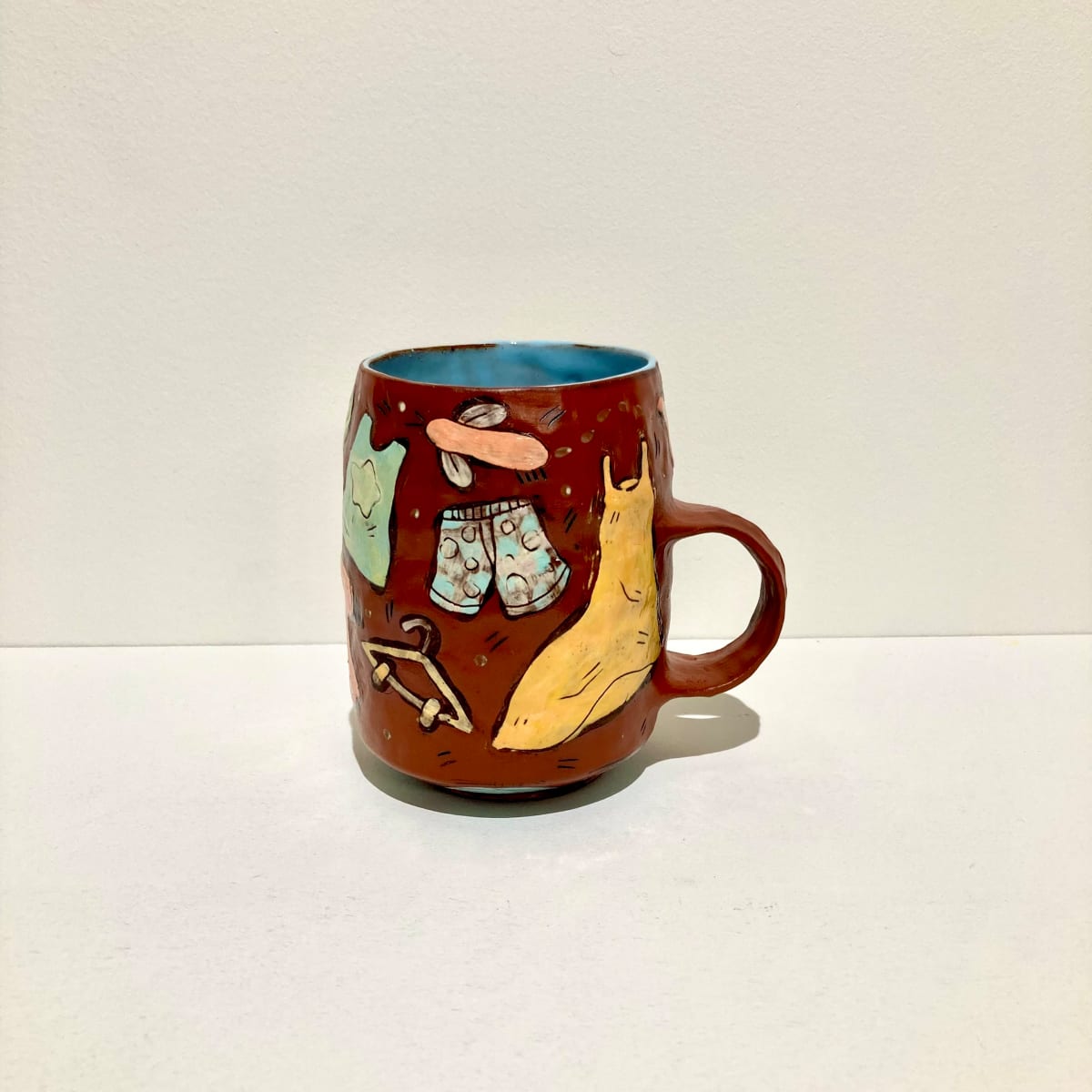 Laundry Day Mug by Laura Casas 