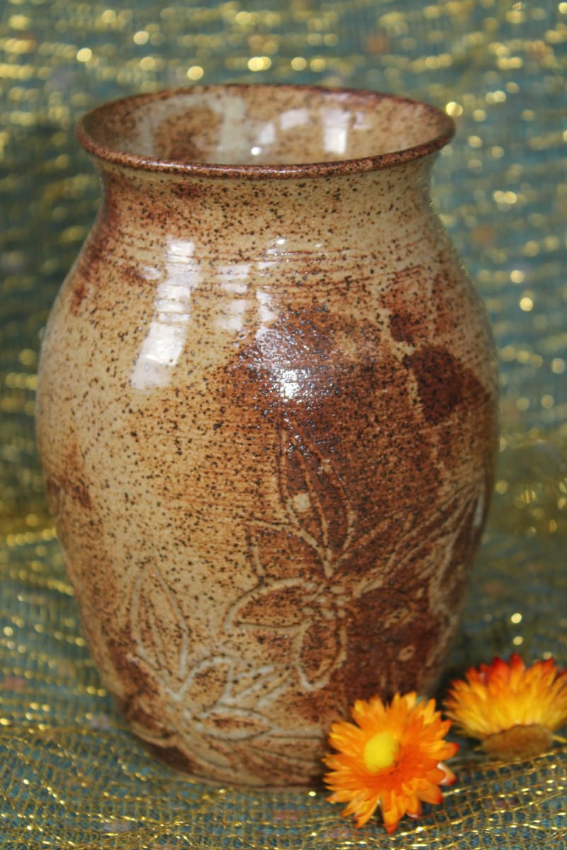 Small Speckled Vase with Carved Flowers 