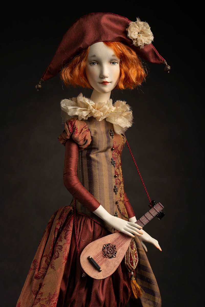 Renata by Anastasia Yanovskaya, Image 2.