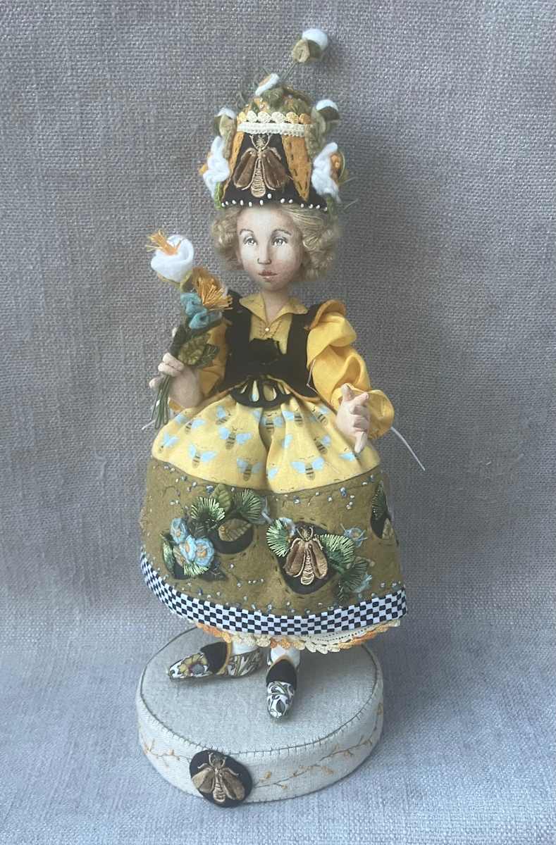 A Bee In Her Bonnet by Christine Shively Benjamin  Image: Full Front view