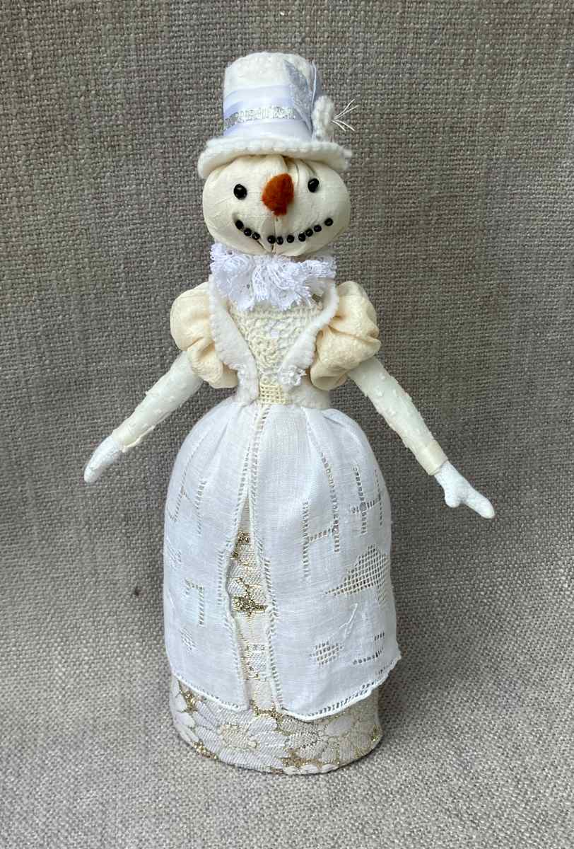 Snow Lady wearing a vintage Hanky by Christine Shively Benjamin  Image: Full front view