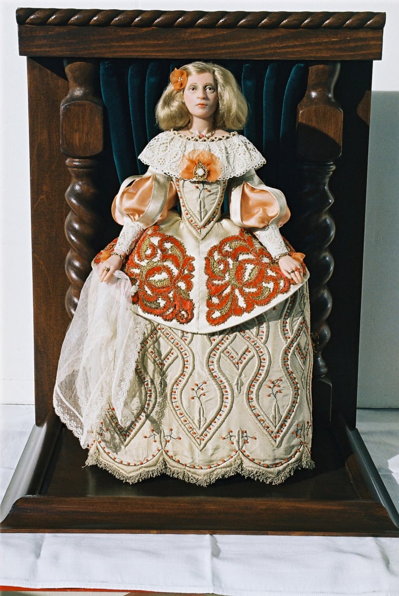 Infanta by Elisabeth Flueler Tomamichel 