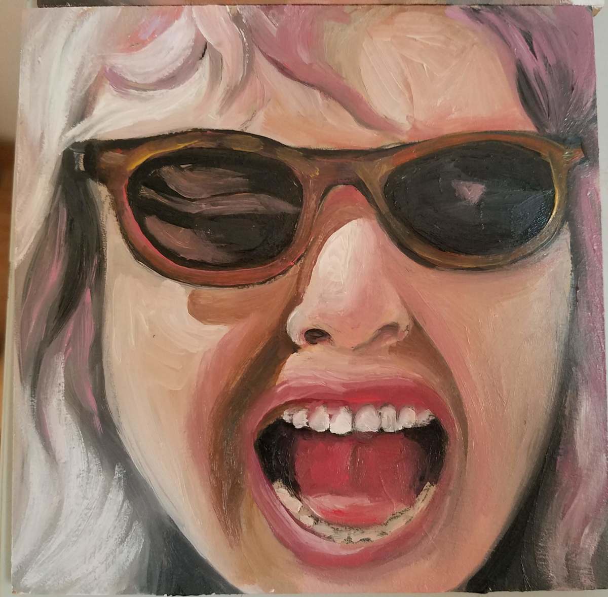 Pinky, Image 1.