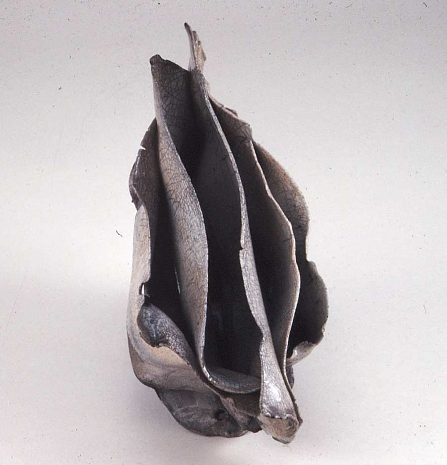 Faltung by Elizabeth Mueller-Roemer 