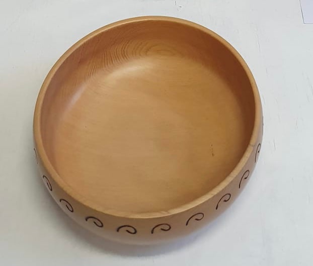 Huon Song Bowl by Richard Nutt 