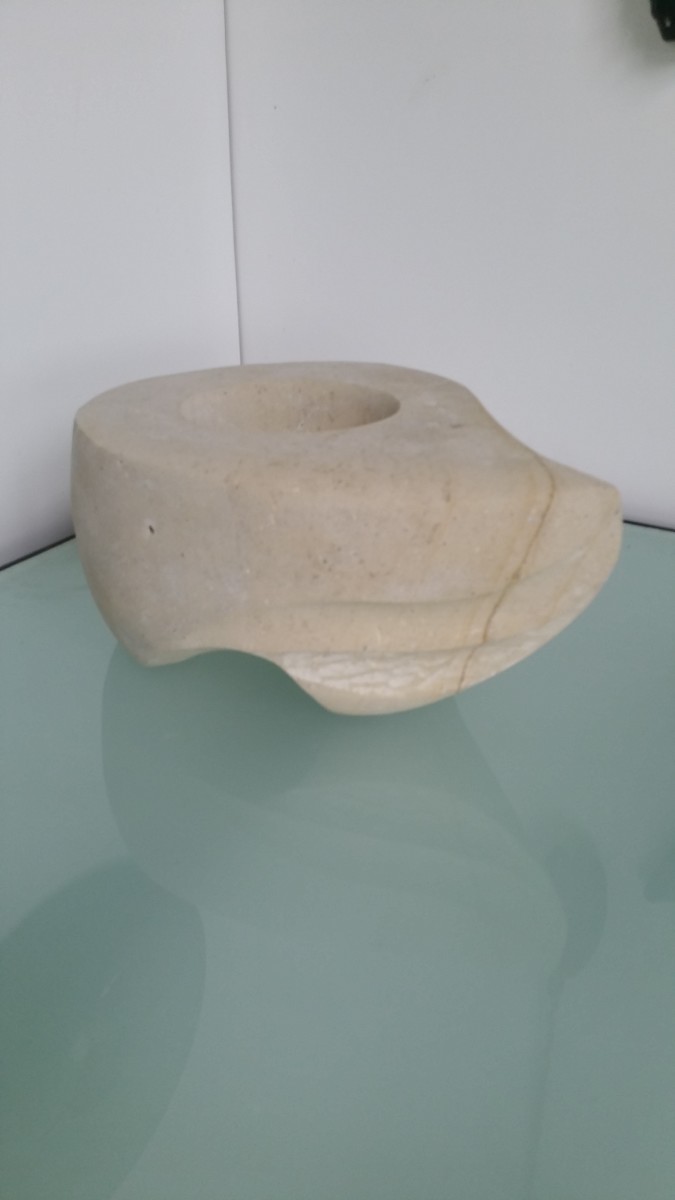 Avocado Vessel by Jo Richards Hooker Artist 