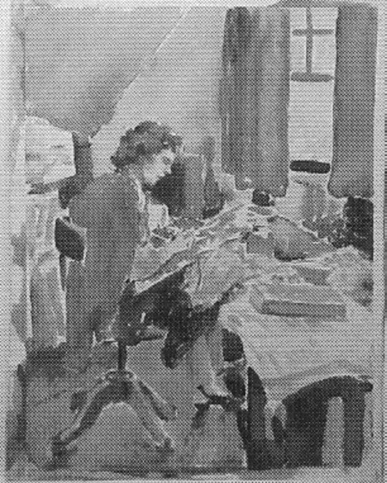 Borrowed Light by Tunis Ponsen, Image 1.