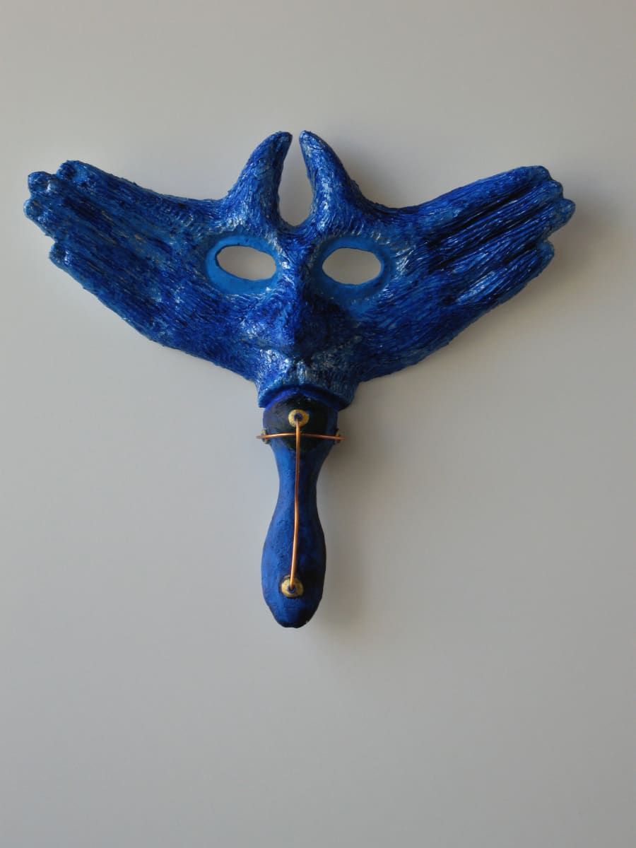 Handmask, Image 1.